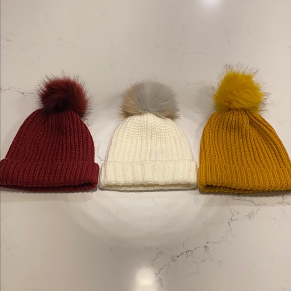 knitted beanie set